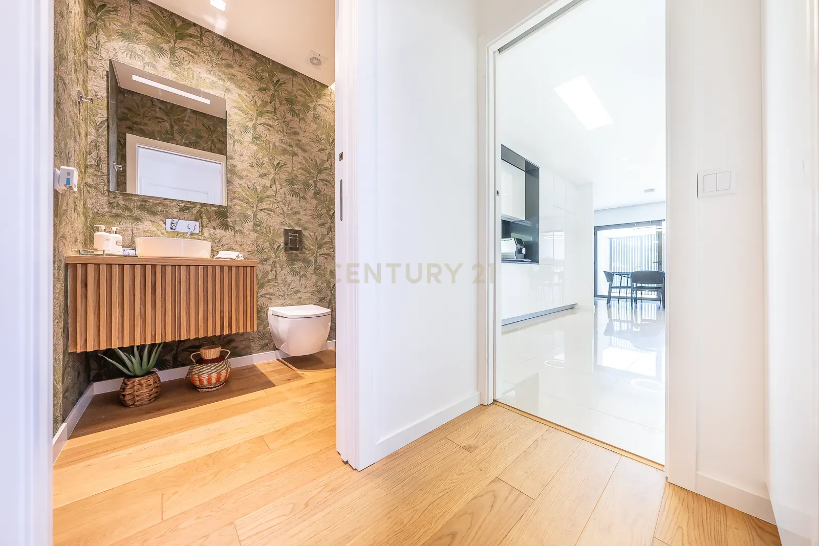 Moradia de Luxo T3 no Estoril Mobilada –Condomínio Privado - Image 17
