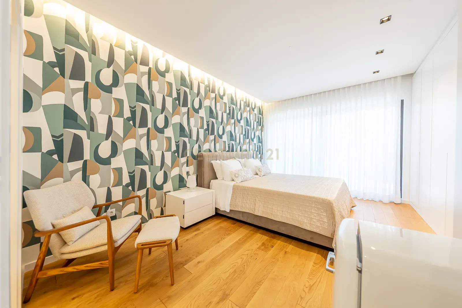 Moradia de Luxo T3 no Estoril Mobilada –Condomínio Privado - Image 22