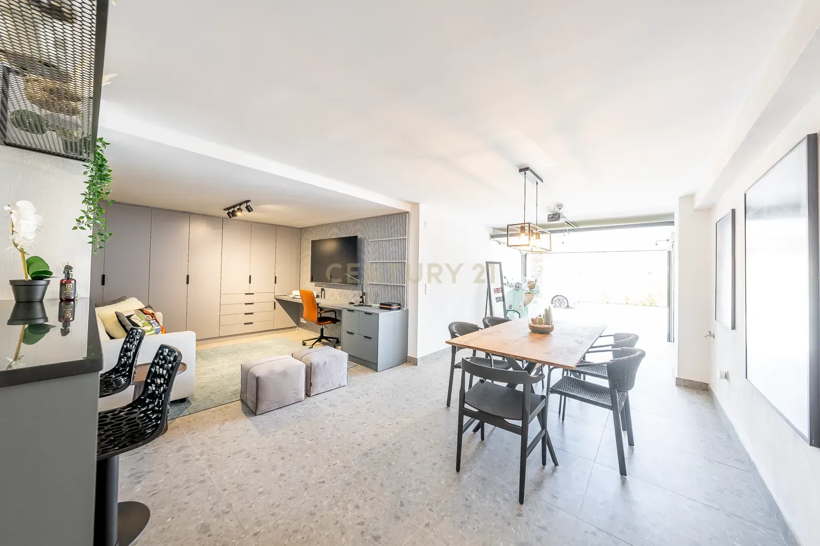 Moradia de Luxo T3 no Estoril Mobilada –Condomínio Privado - Image 41