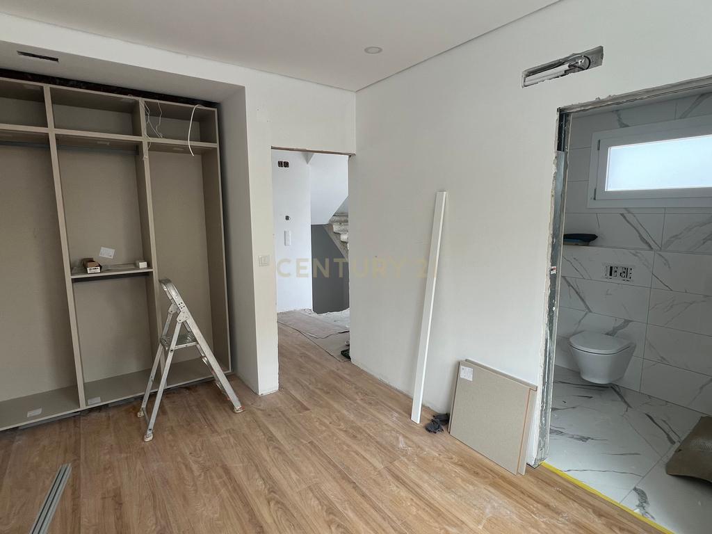 Moradia moderna T4 em construção na Rinchoa - Image 4