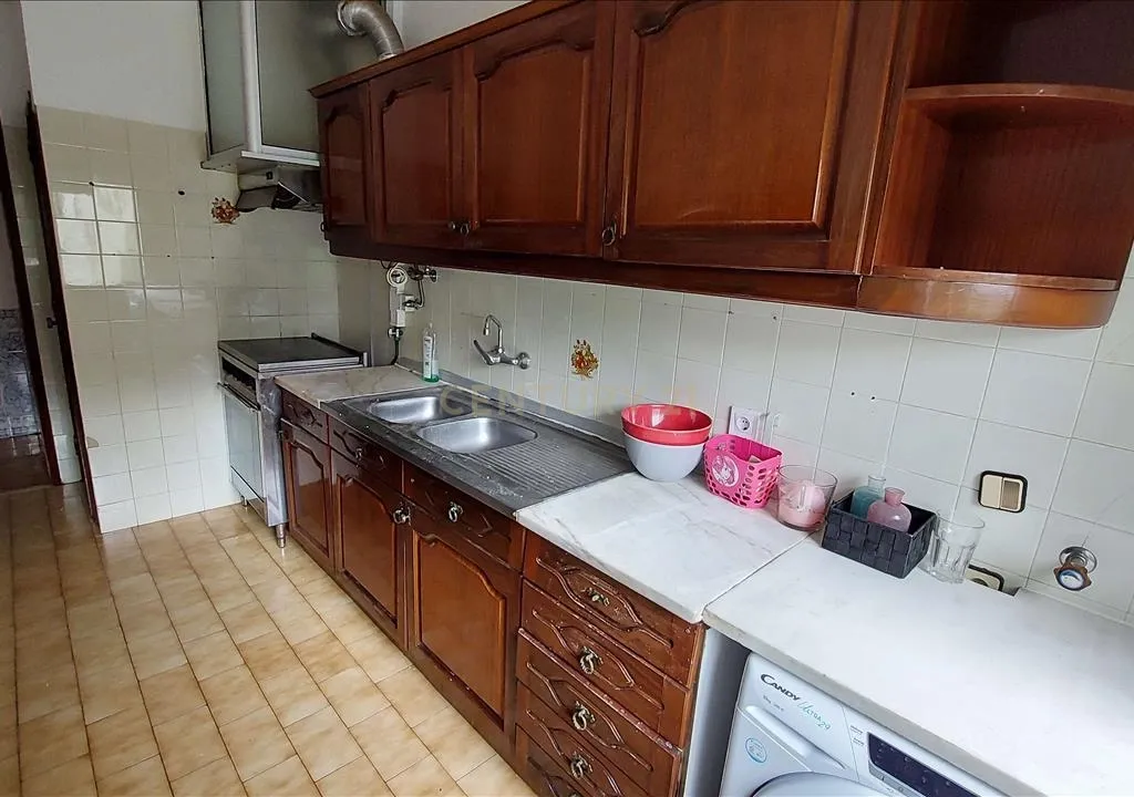 Apartamento T2 Rio de Mouro - Image 10