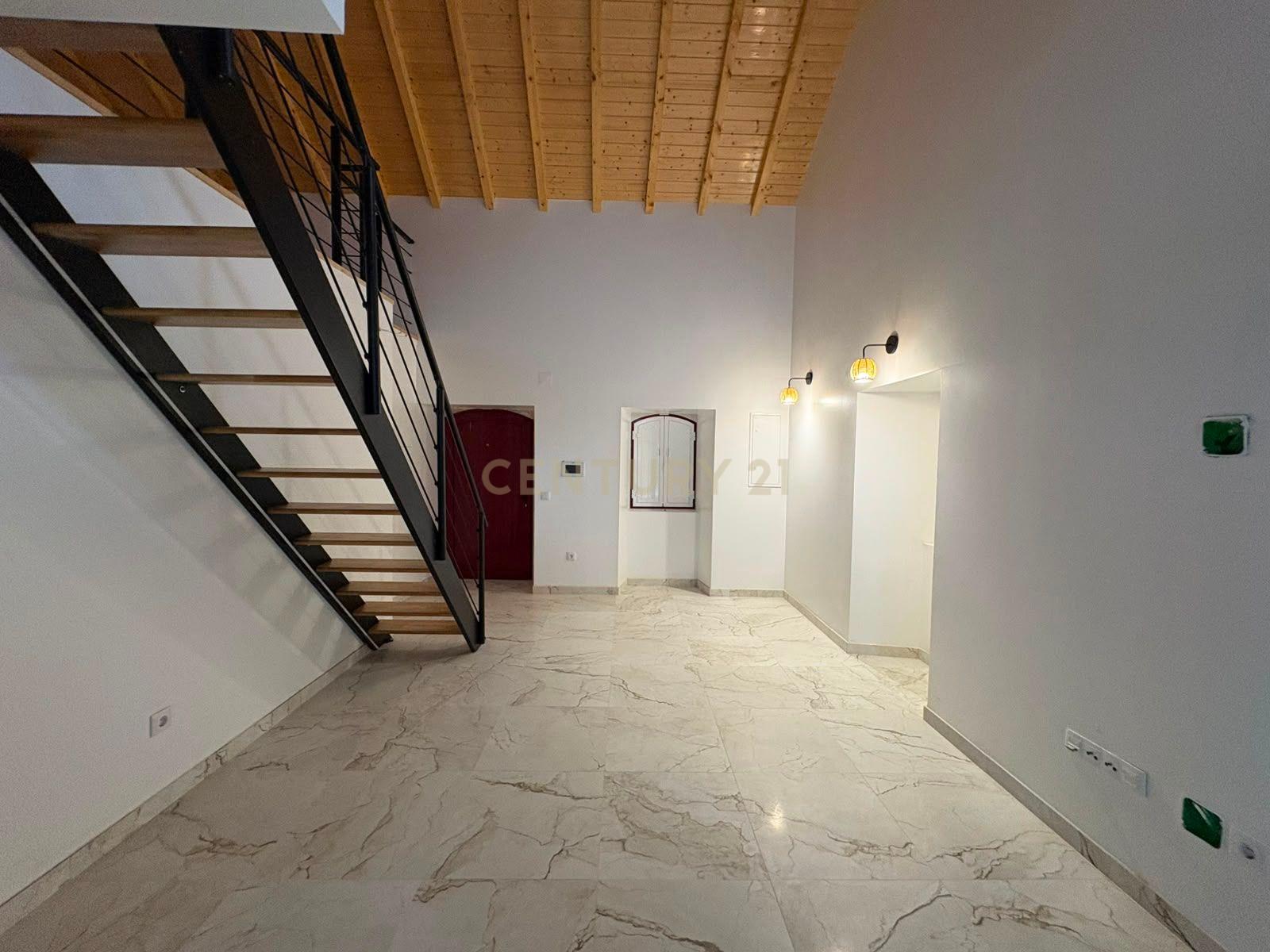 Fotografia 6 de Moradia totalmente remodelada em Avecasta, Ferreira do Zêzere, Santarém