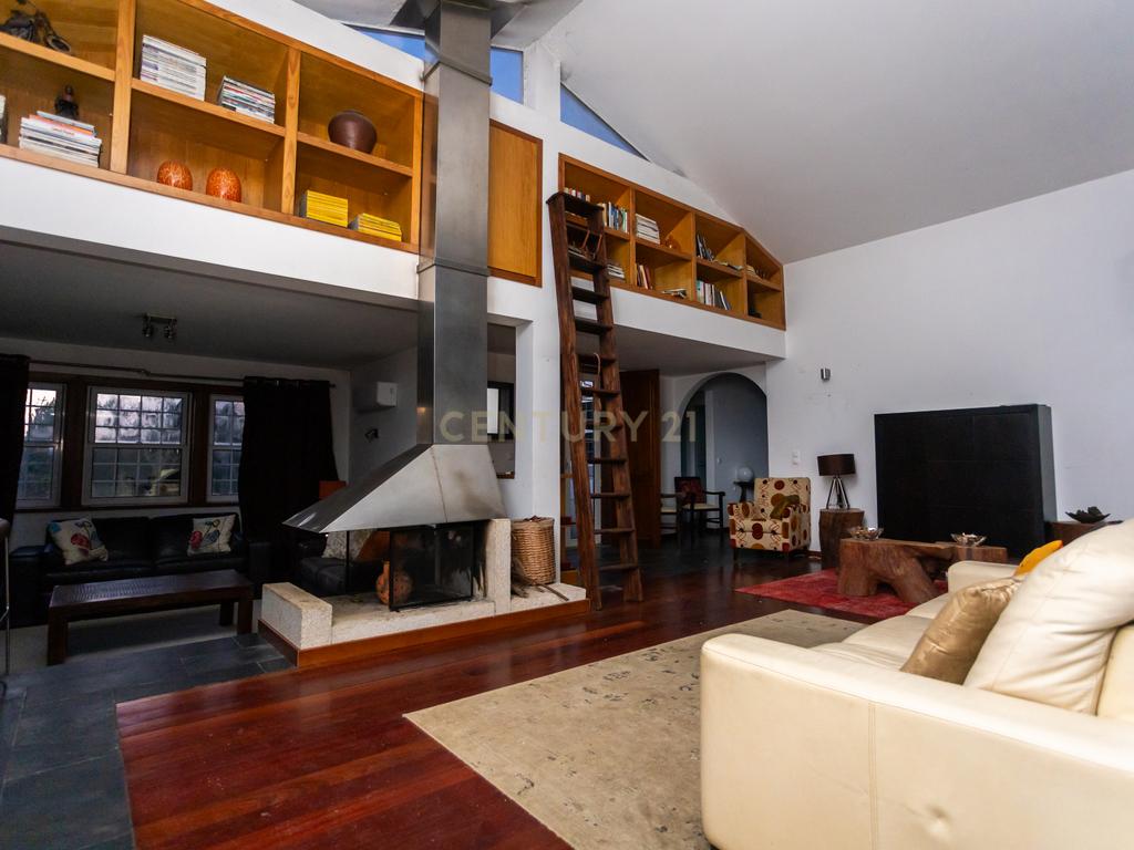 Venda de Moradia em Santo Estevão - Ano 2004 - 400m² de Área Bruta de Construção - 22.200m² de Terreno* - Image 20