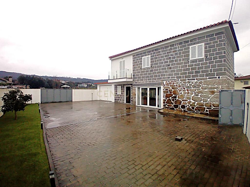 Casa T3 em Alvito, Barcelos - Oportunidade Imperdível por 270.000€ - Image 24