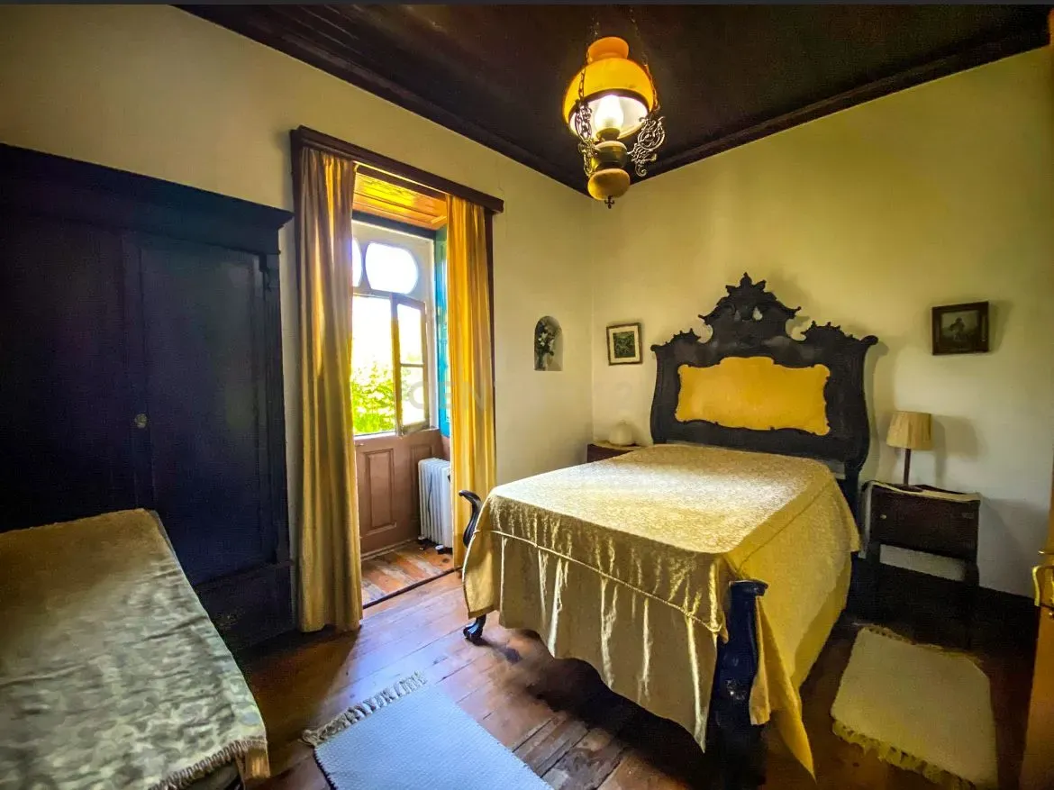 Sumptuosa e ancestral moradia para habitação particular ou turismo de habitação, com onze quartos, no centro de Oliveira do Conde, Carregal do Sal - Image 95