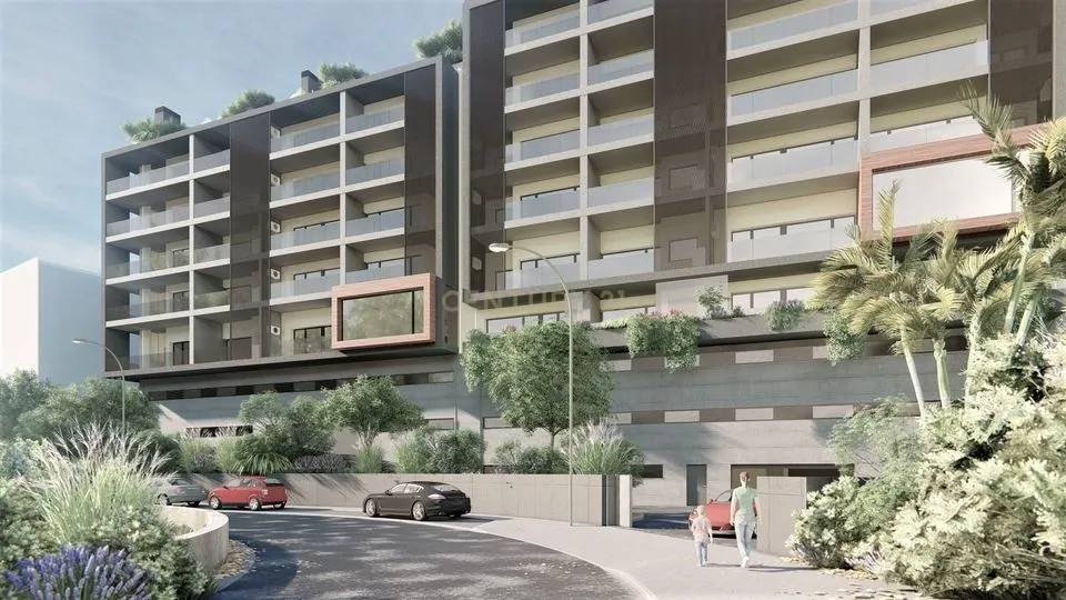 Apartamento T3 | Novo | Próximo do Centro | Leiria - Image 11