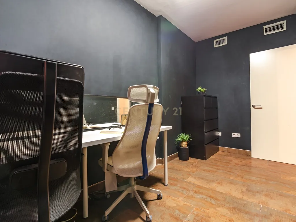 Apartamento amplo de 3 quartos no coração de Vendrell - Image 14