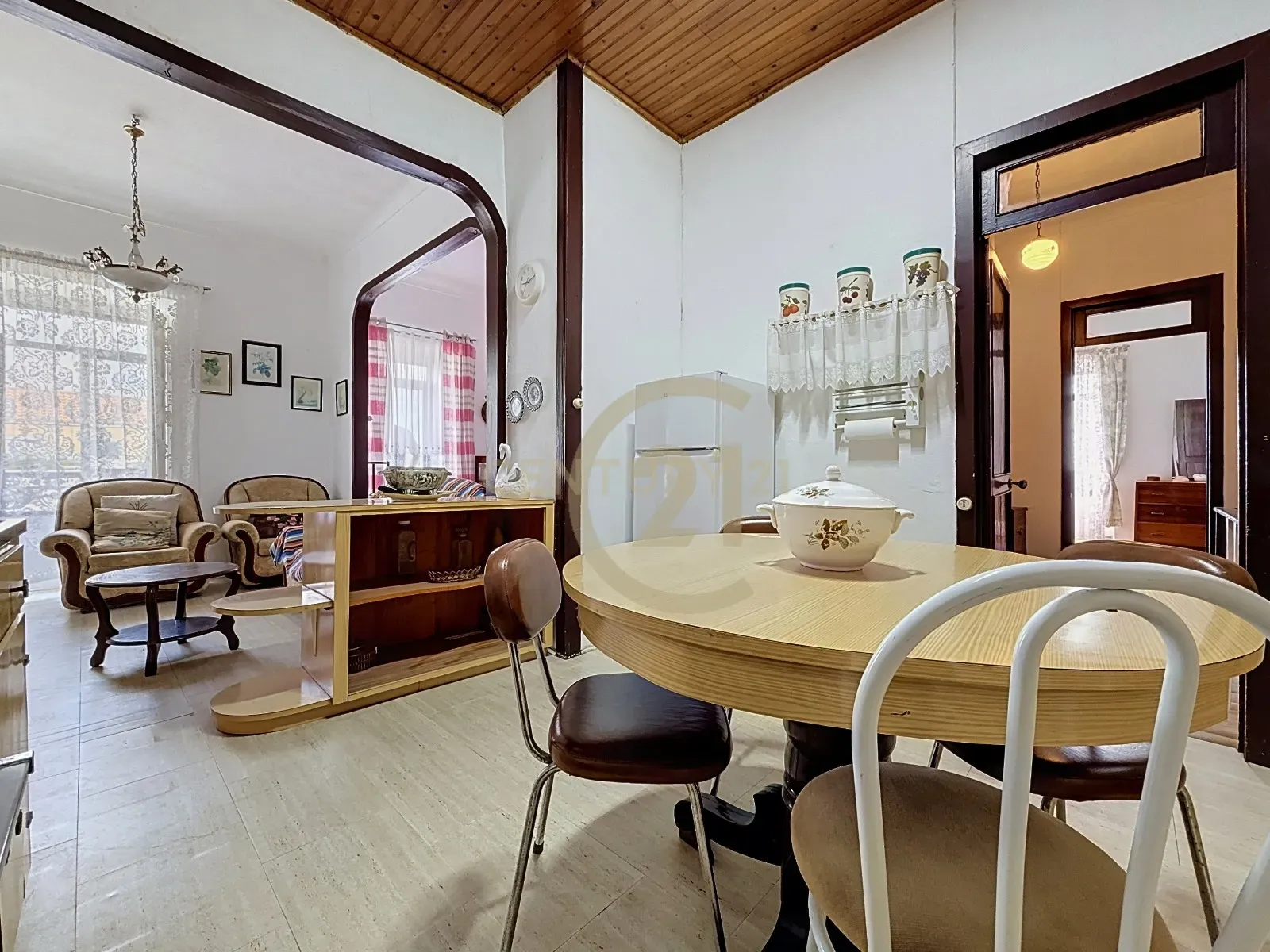 Fotografia 10 de Casa T5 com Jardim em Santa Bárbara, Angra do Heroísmo