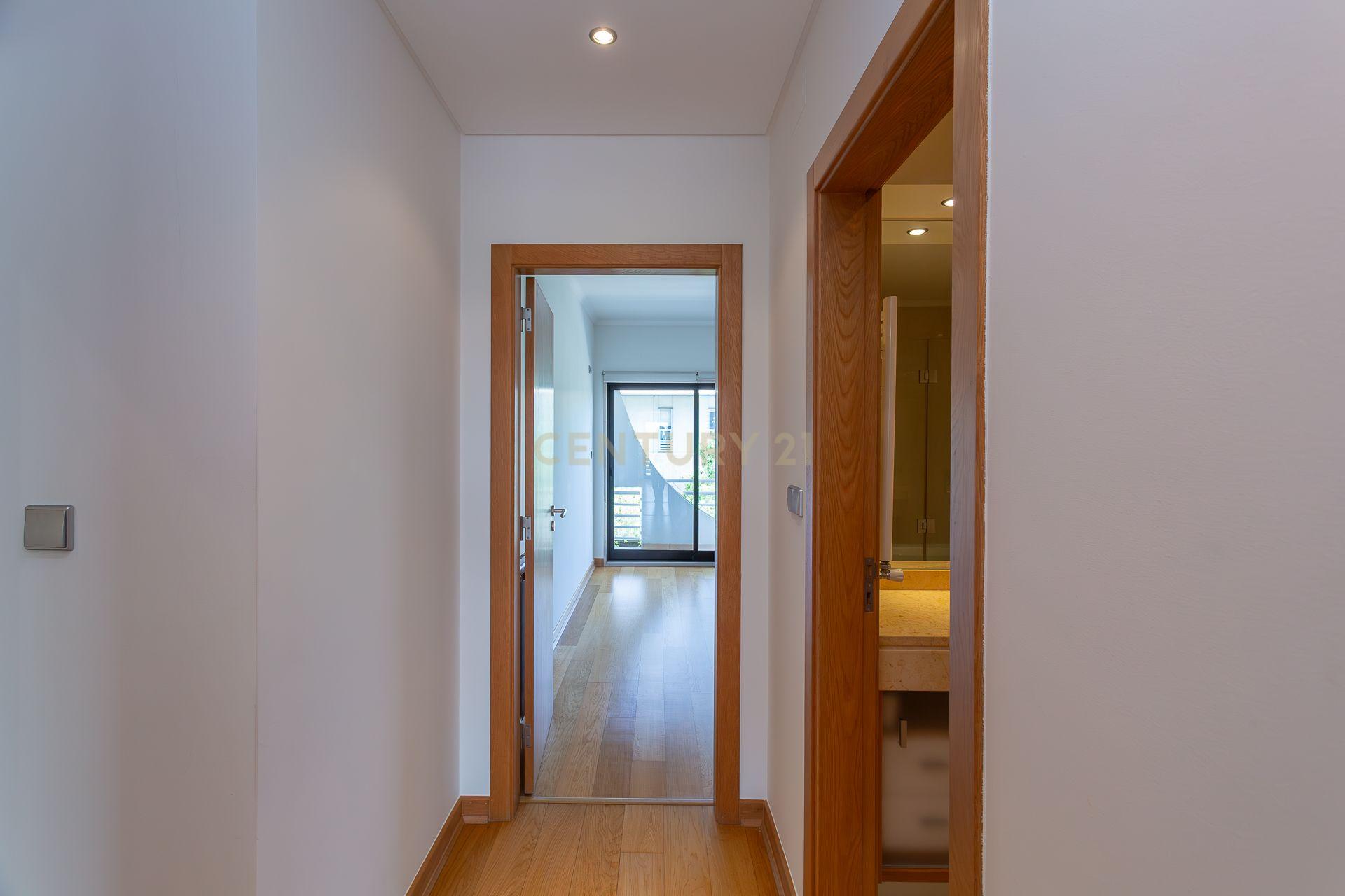 Fantástico Apartamento T2 em Alcabideche - Image 23