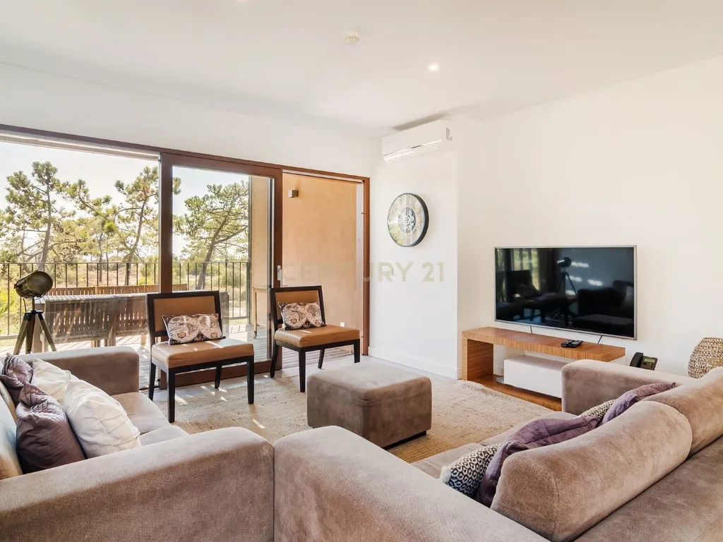 Apartamento Exclusivo no Pestana Tróia Eco-Resort & Residences – Primeira Linha de Mar - Image 1