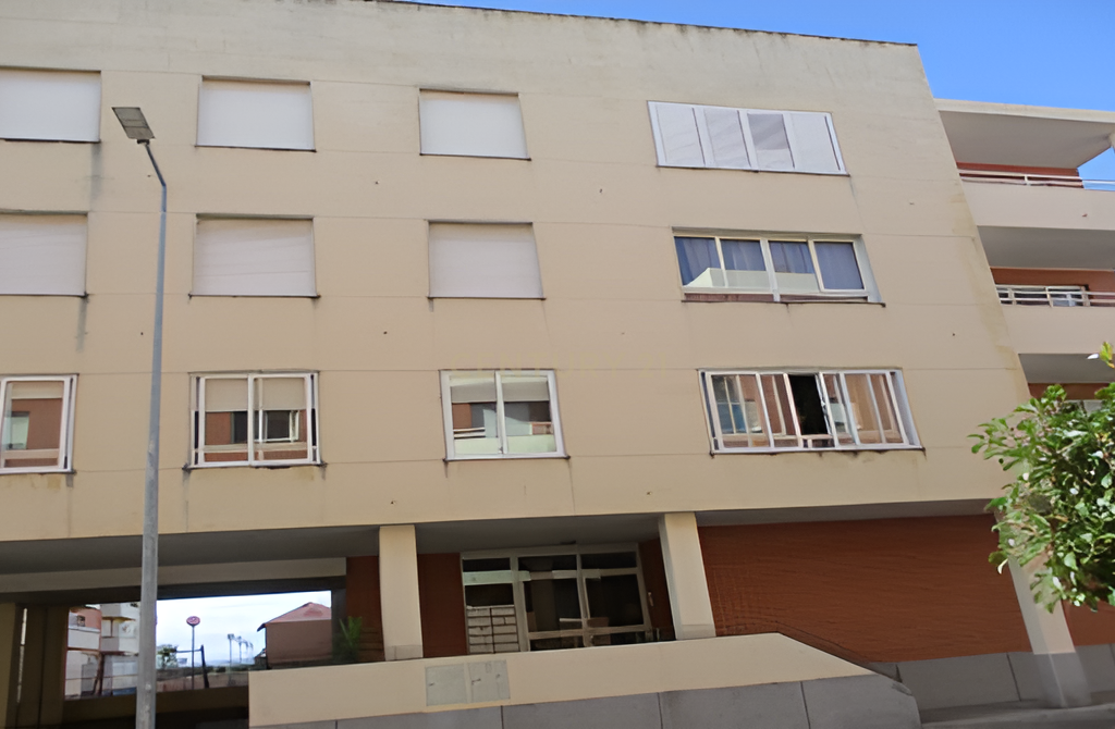 Apartamento T3 Urbanização Quinta Fonte da Prata - Image 2