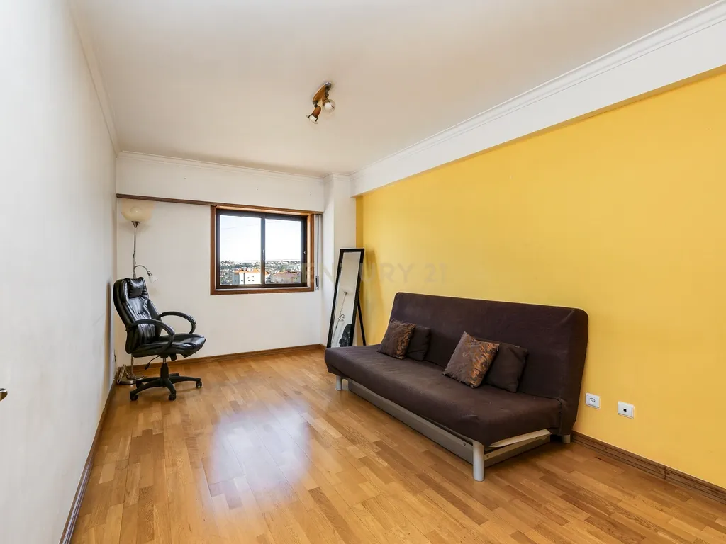 Apartamento T3 em Odivelas com garagem - Conforto e Localização Central - Image 26