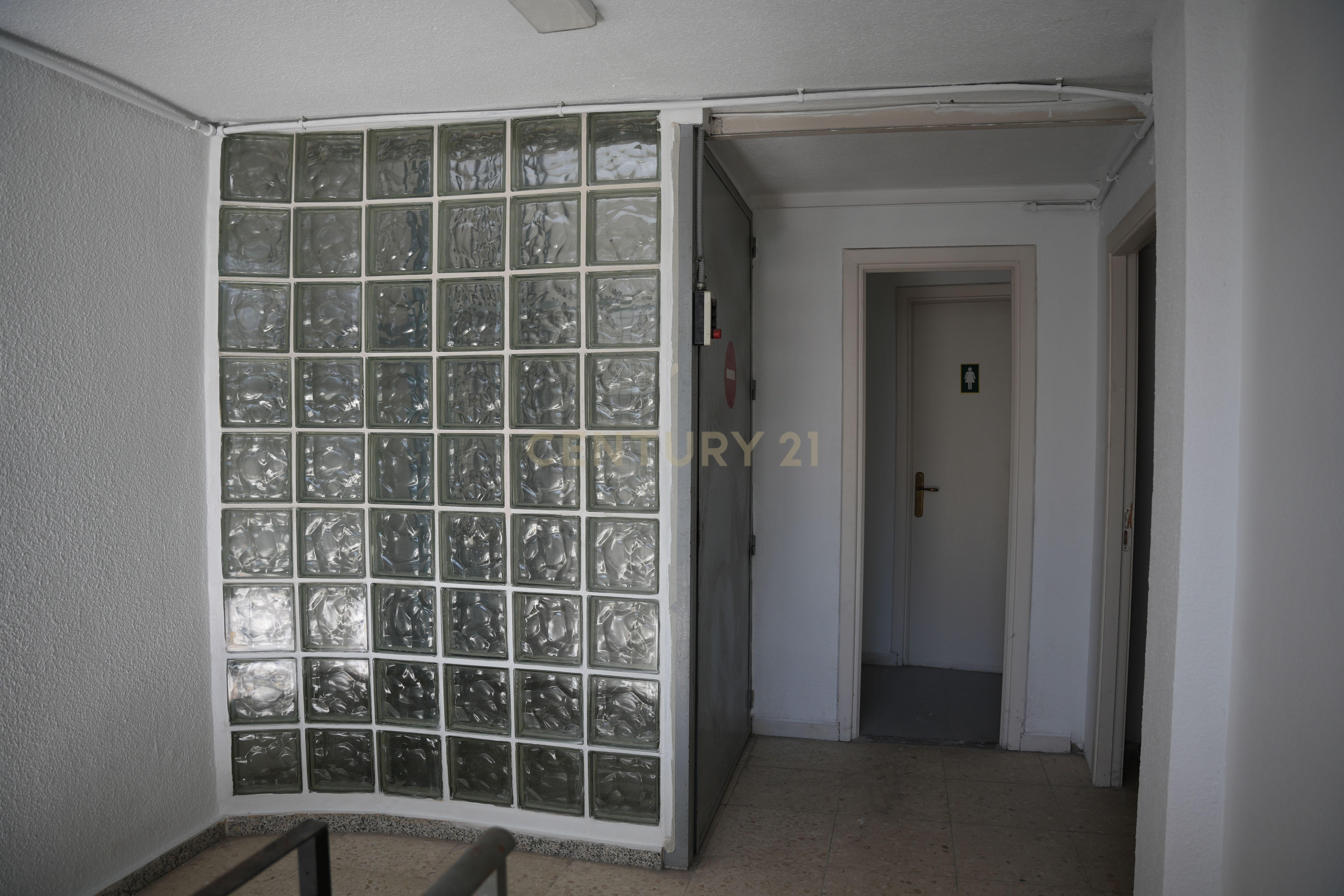  - Image 8