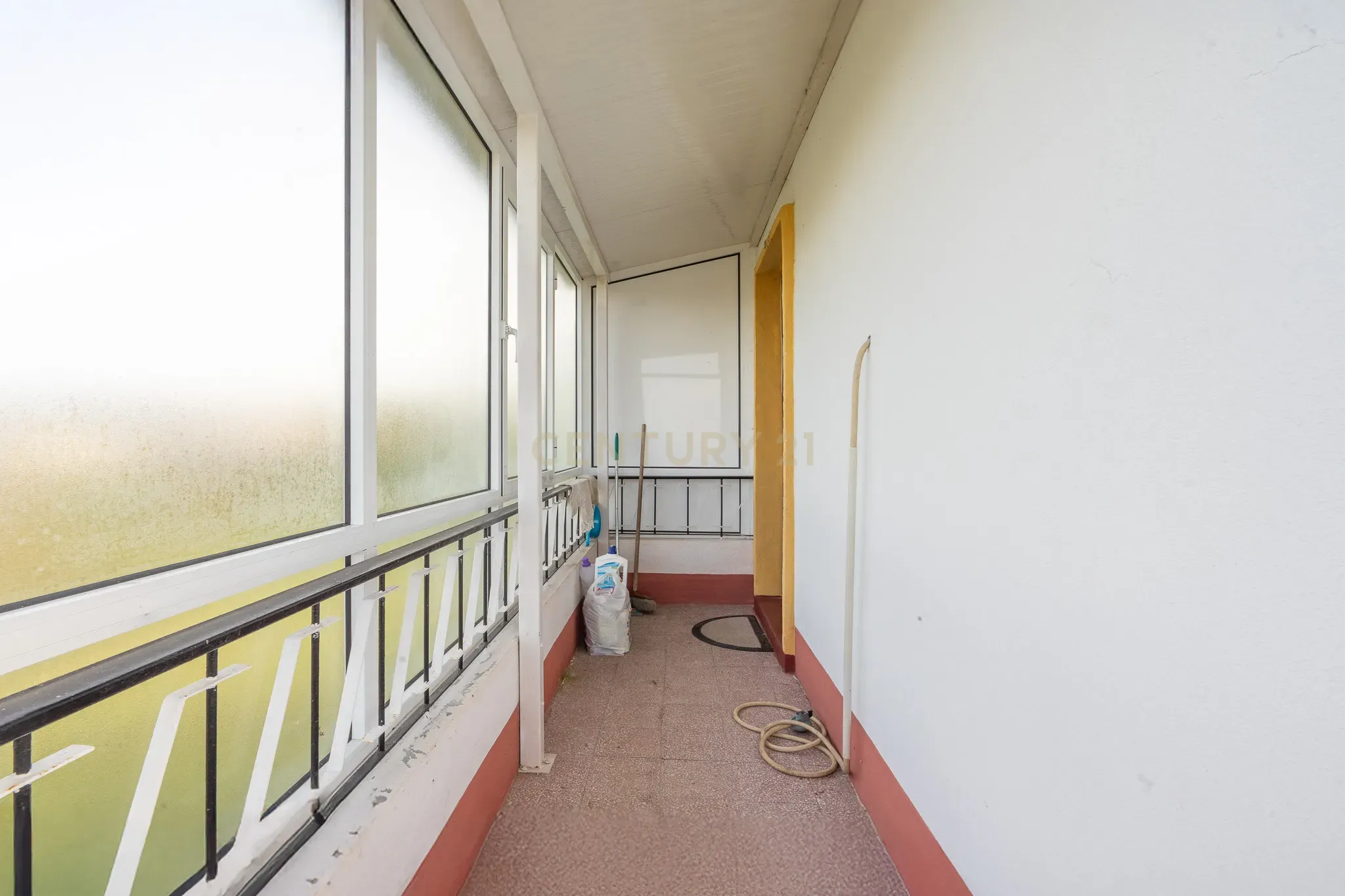 Moradia T3 Serpins, Lousã - Image 19