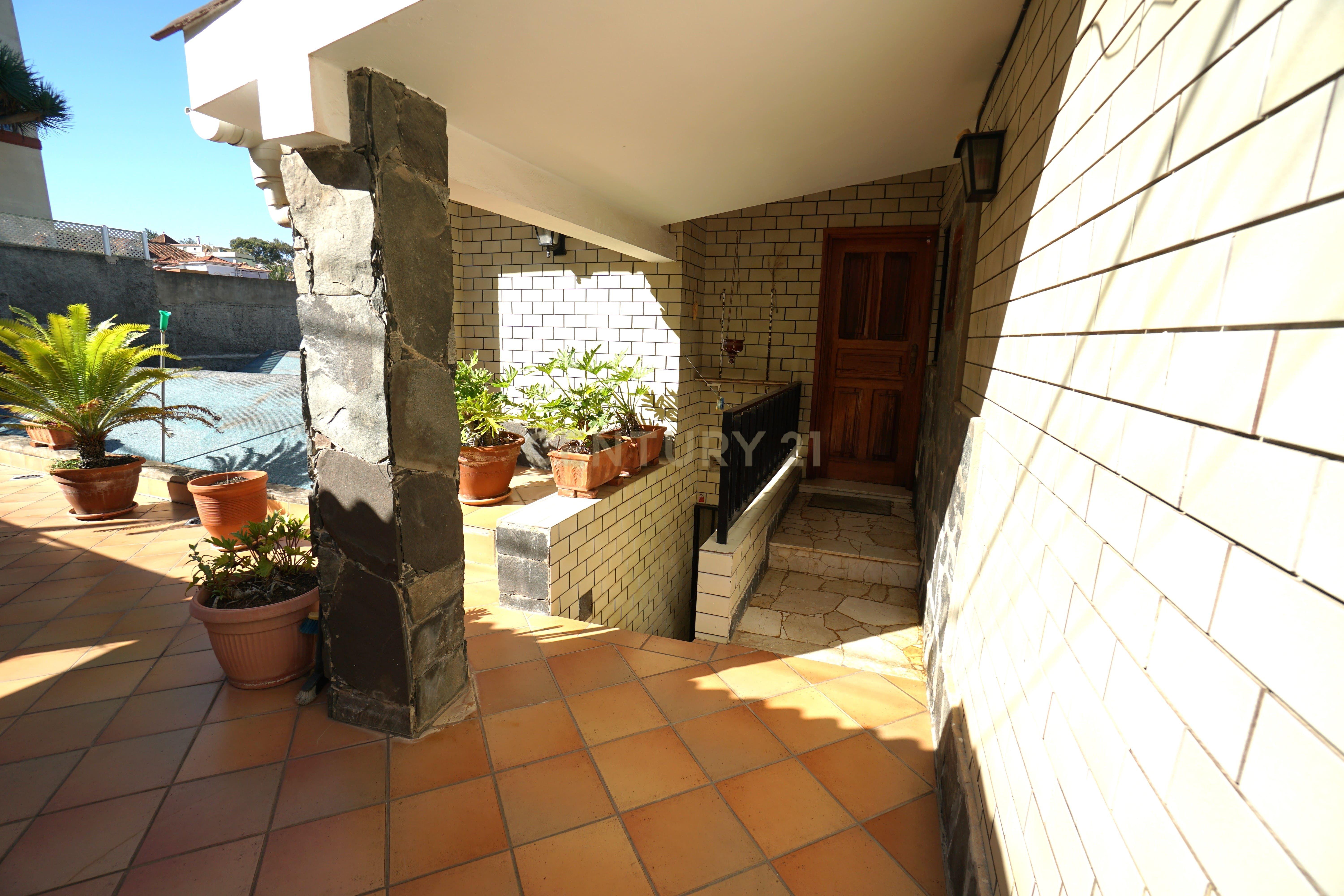 undefined - Image 34