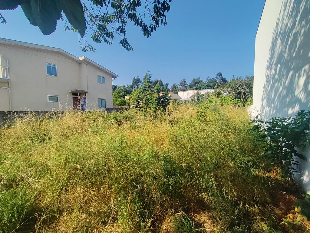 Lote de terreno para construção em zona tranquila e perto do mar em Lavra, Matosinhos - Image 8