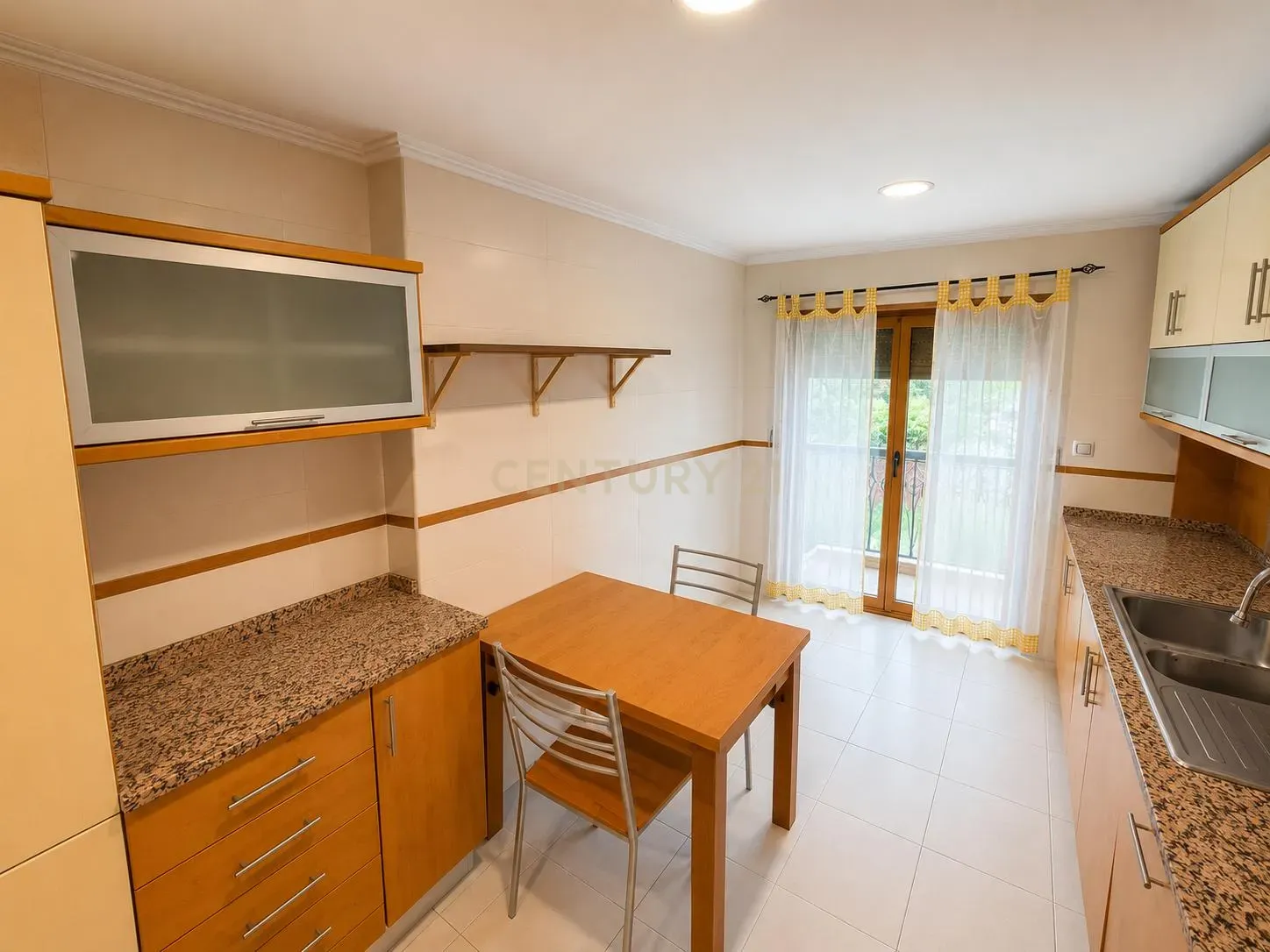 Fotografia 9 de T2 Exclusivo com 142 m² | Vista Panorâmica | Box para 2 Viaturas | Odivelas