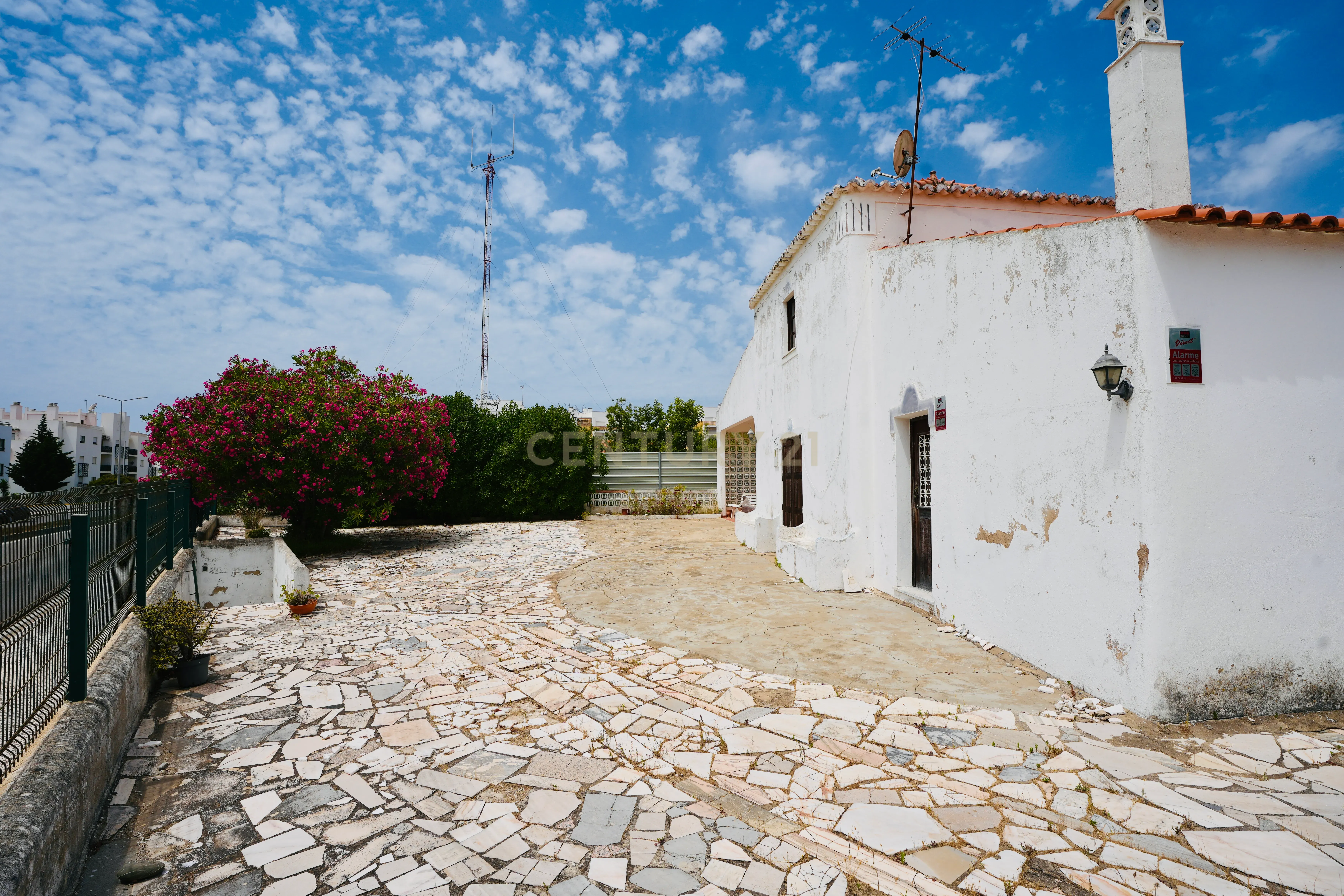 Fotografia 9 de Terreno Urbano Premium para Promoção Imobiliária | Armação de Pêra