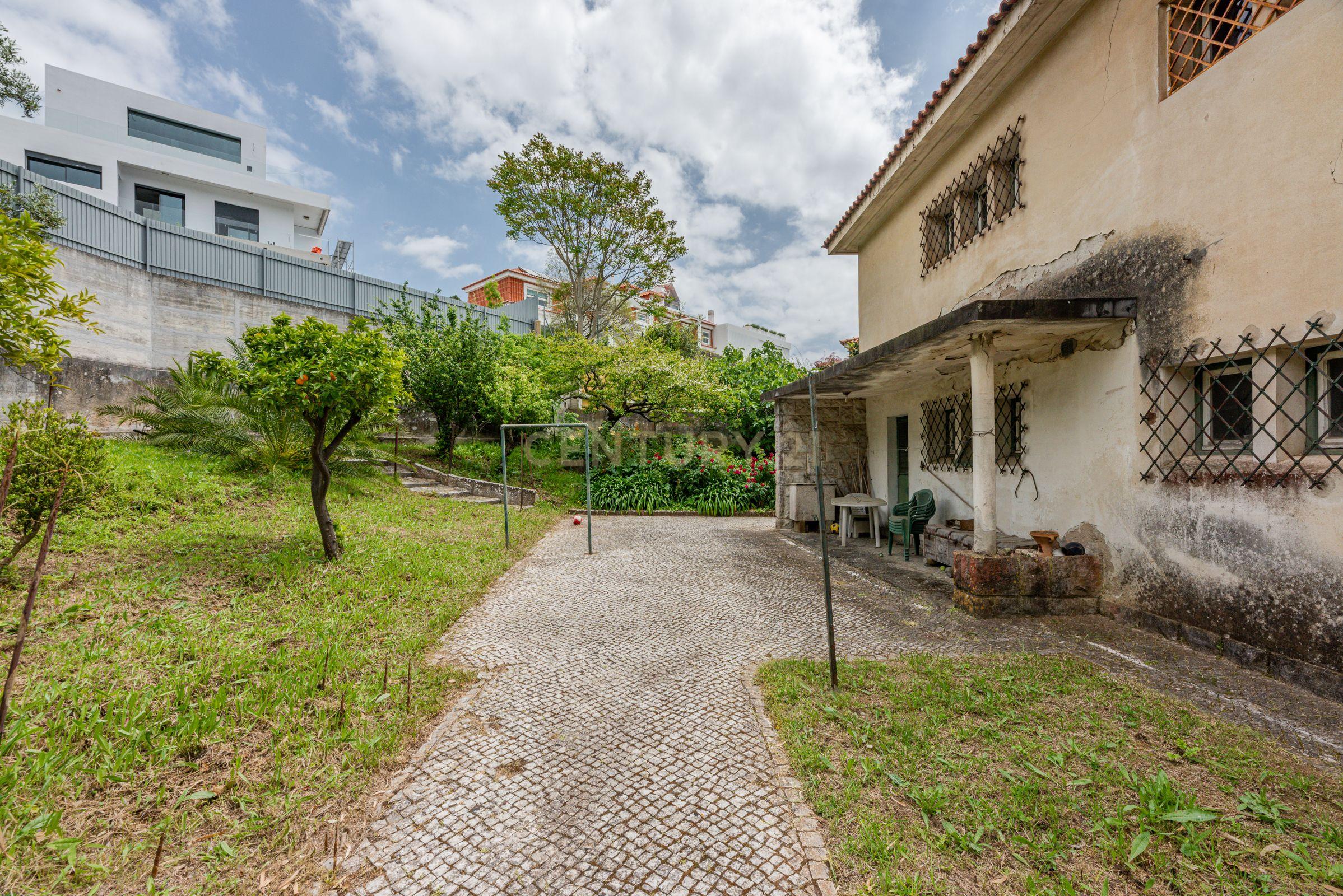 Moradia geminada para remodelar - Image 11