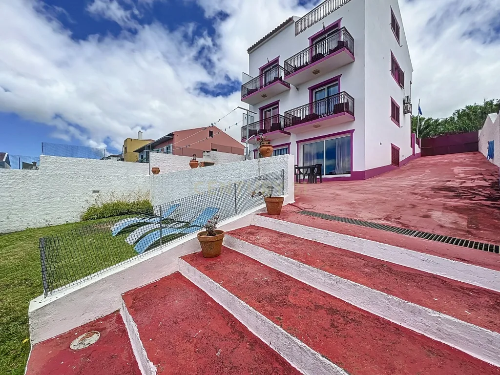 🏡 Moradia Única com Vista Mar — 3 Apartamentos | AL em Funcionamento | Feteiras, Ponta Delgada - Image 79
