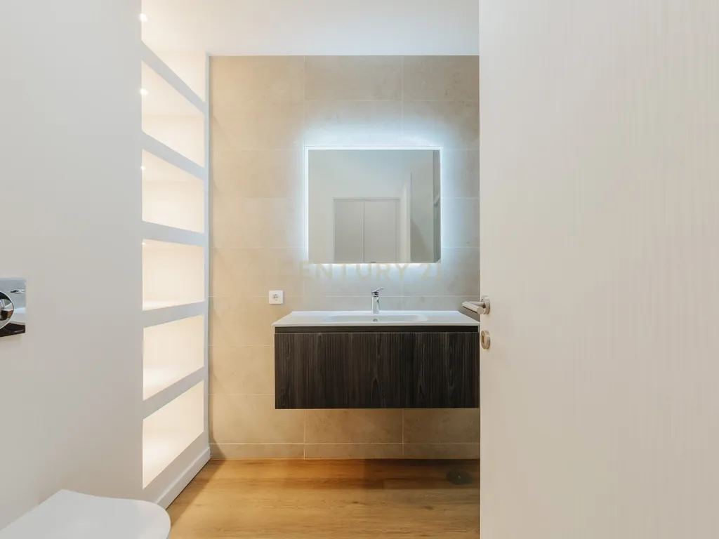 Apartamento T3 moderno e espaçoso no coração do Pinhal Novo - Image 21