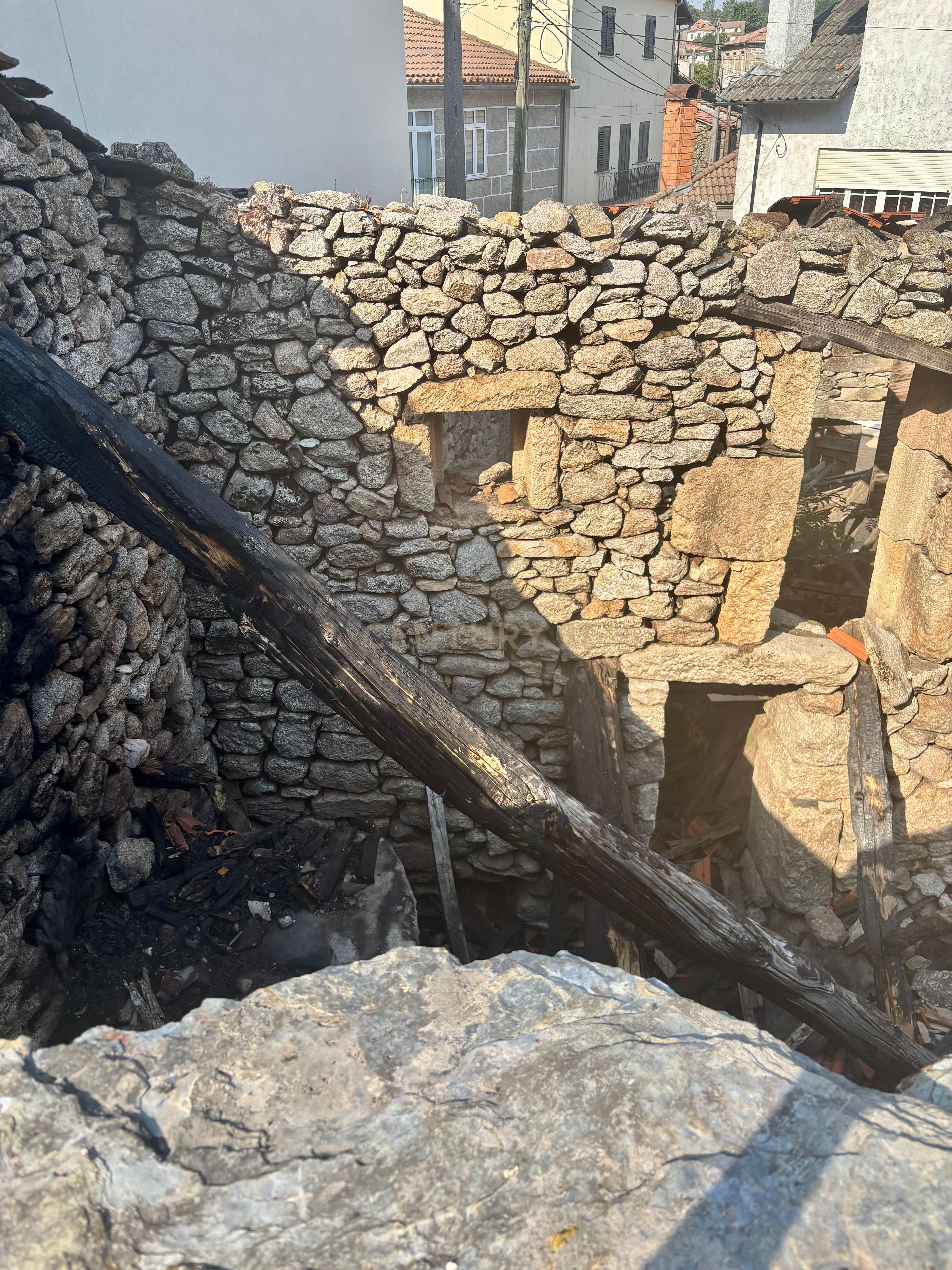 Fotografia 3 de Casa em pedra para reconstruir