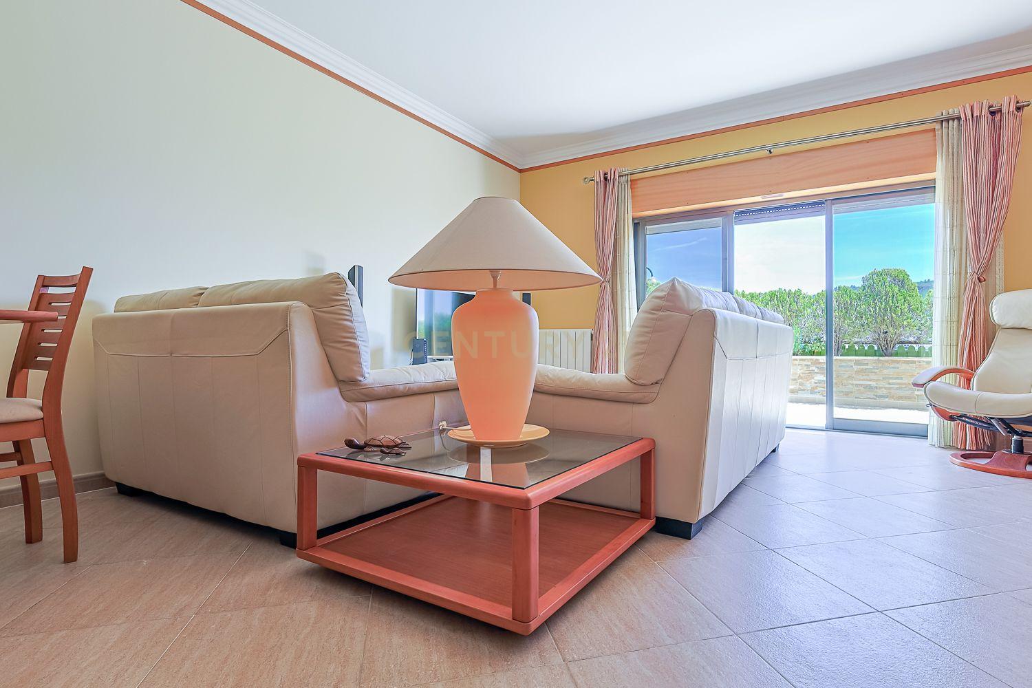 Fotografia 11 de Apartamento T1 com Vista Mar em Sesimbra, Setúbal