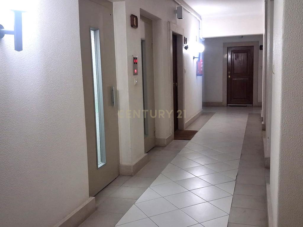 Moderno Apartamento na Avenida Luísa Todi em Setúbal completamente NOVO a estrear com Vista Deslumbrante a estrear uma Suíte - Image 19