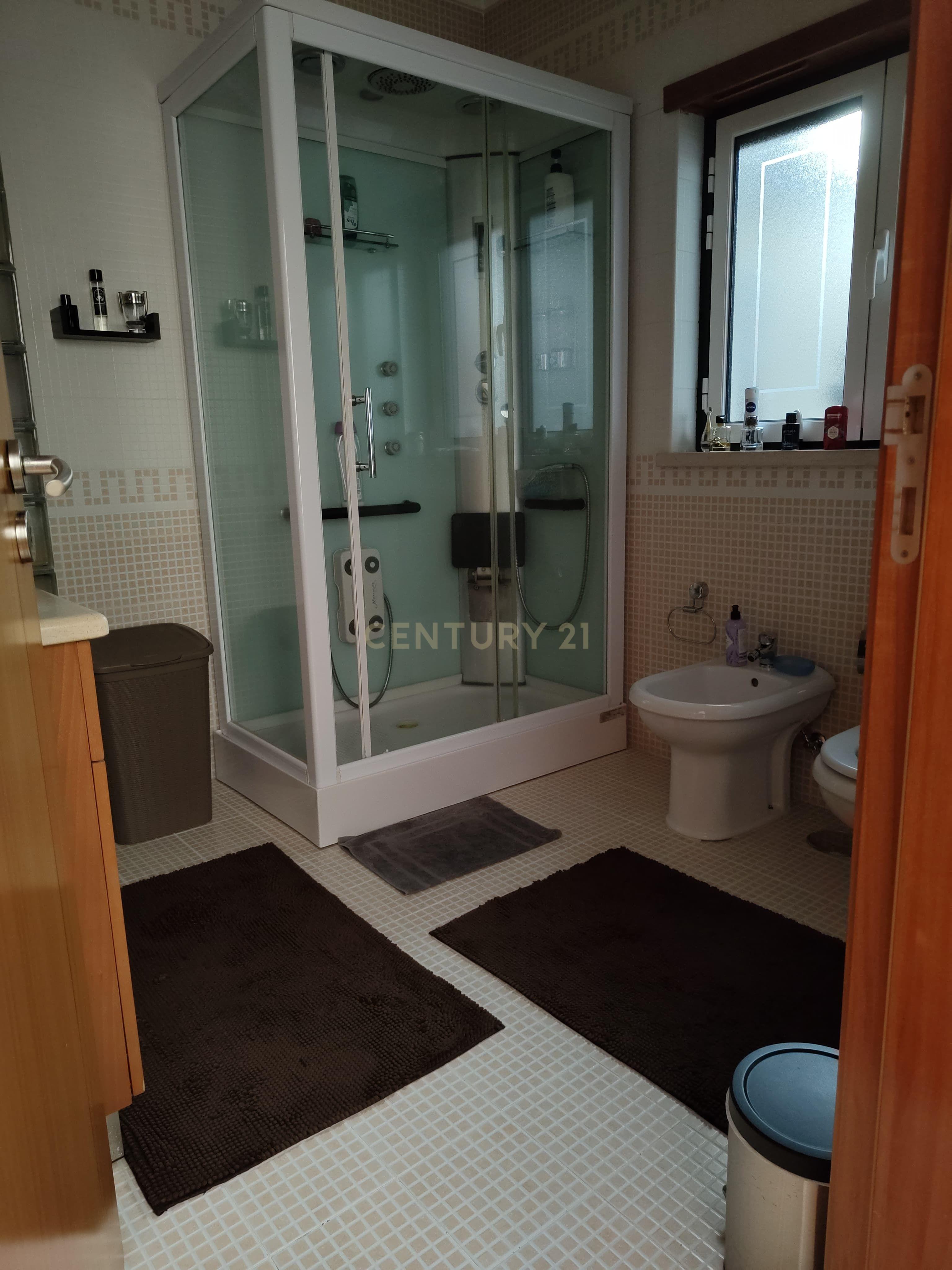 Moradia T4 com piscina em Gaeiras, Marinha Grande. - Image 33