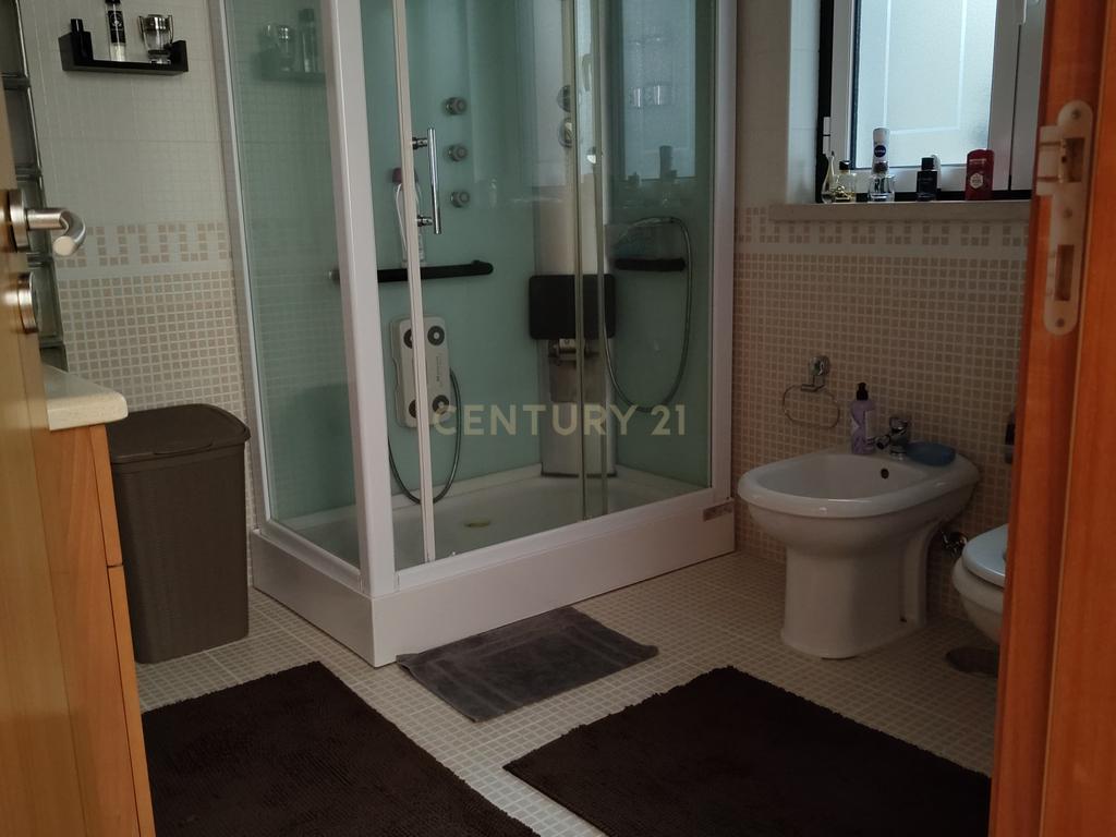 Moradia T4 com piscina em Gaeiras, Marinha Grande. - Image 33