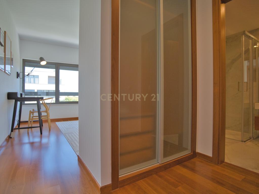 Lagoon Villas - Moradia T4 com o melhor Rooftop de Alcochete - Image 30
