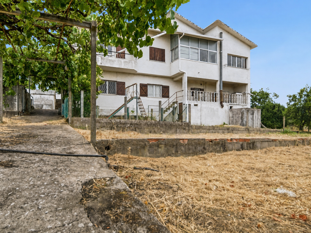 Quinta de Charme com Moradia Bifamiliar T7 e Potencial Único | Carril, Junceira – Tomar - Image 95