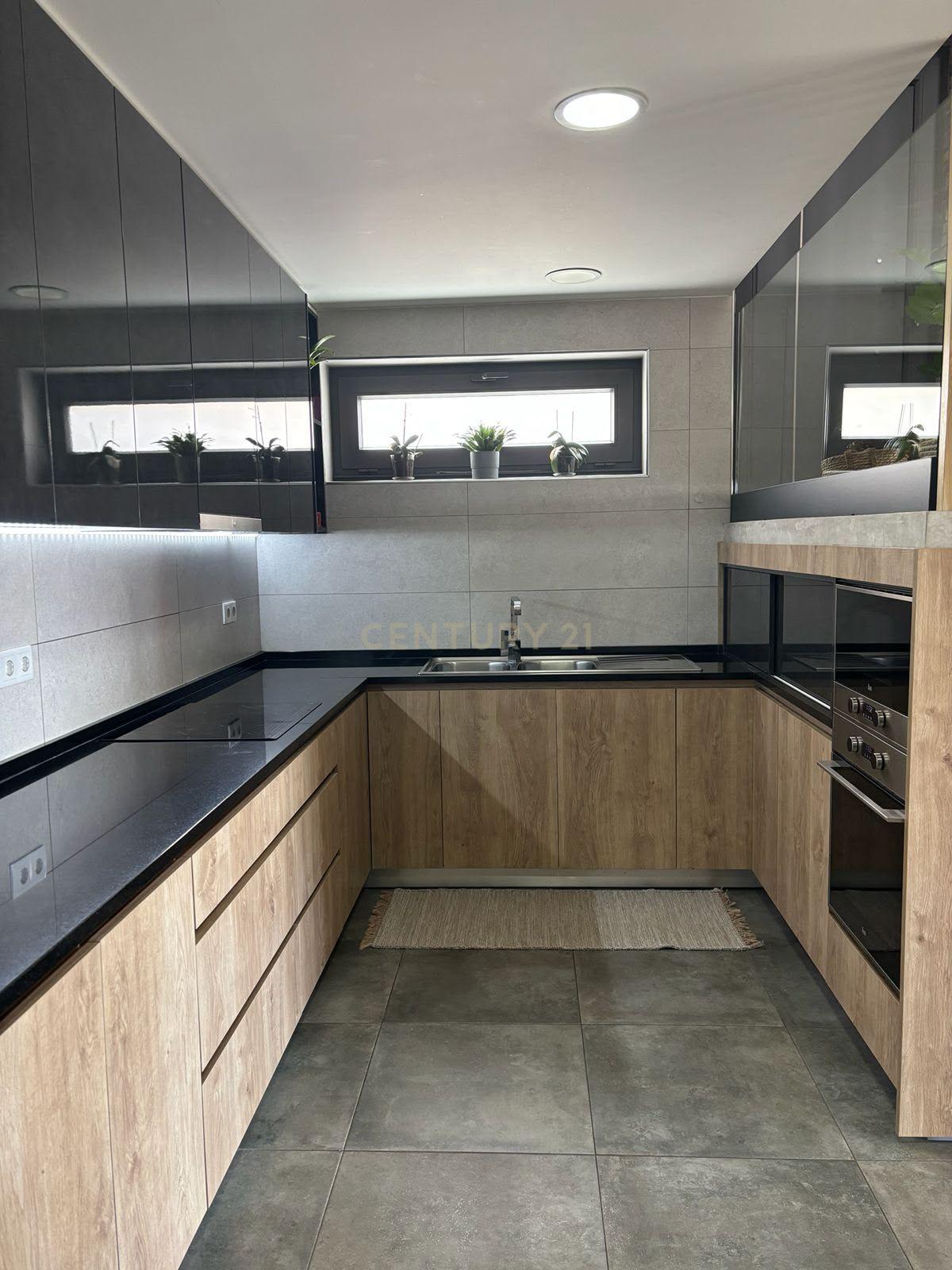 Moradia T3 à venda em Gostei, Bragança — foto 2
