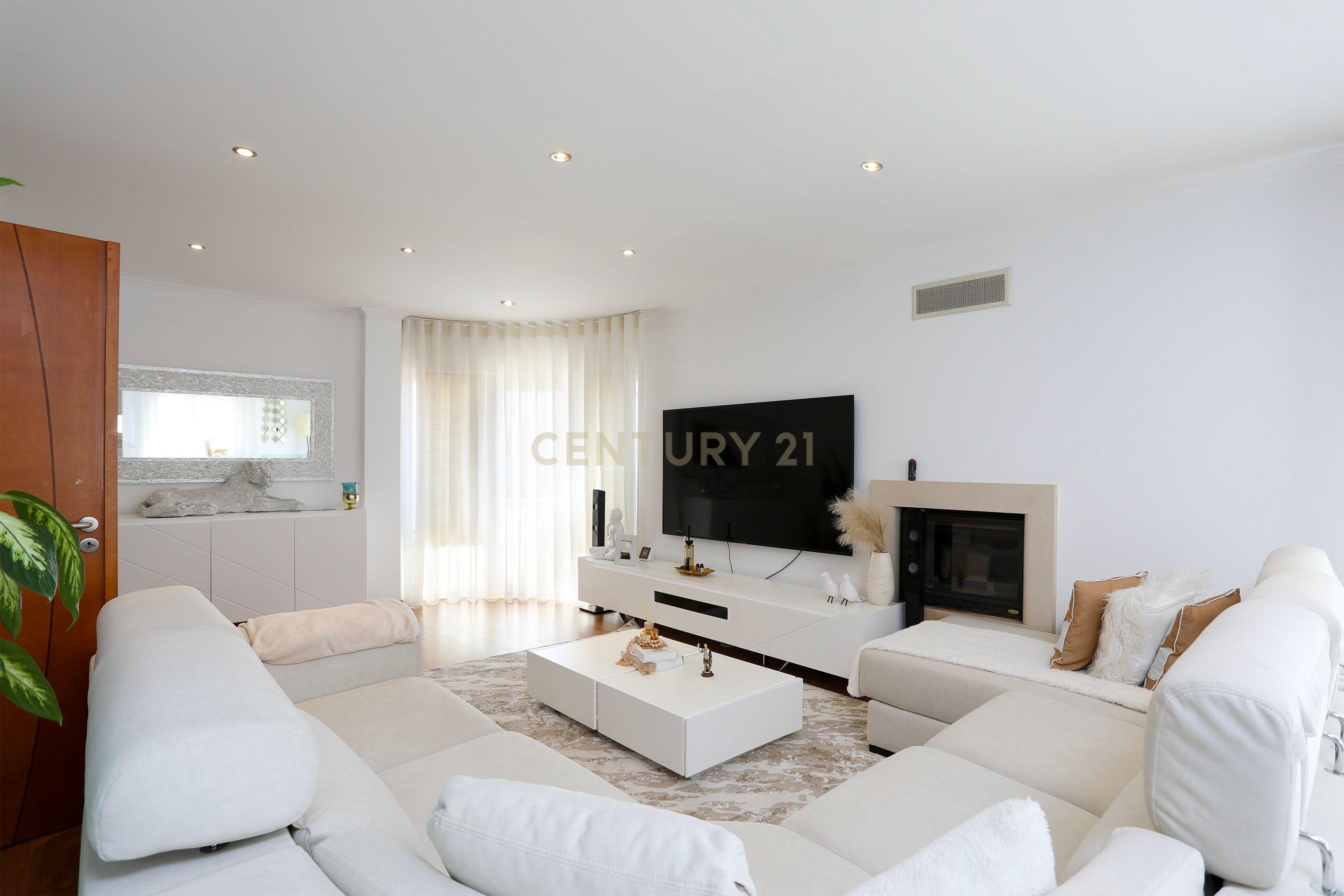 Moradia T3 à venda em Fernão Ferro, Seixal — foto 3