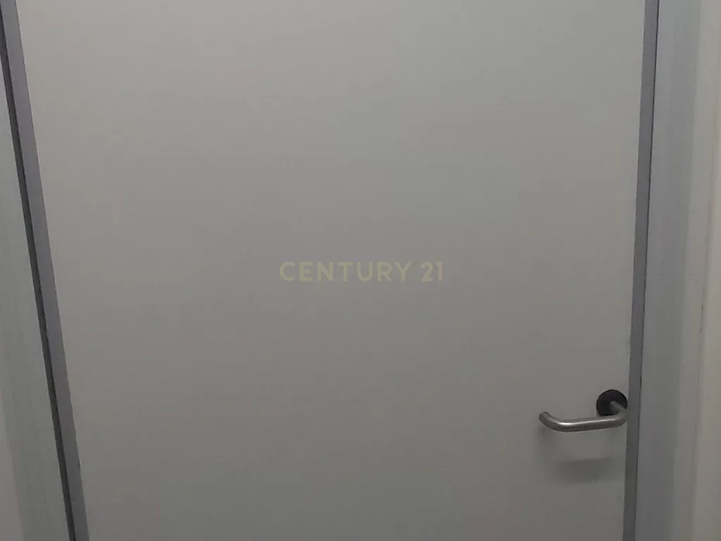 🚀 Expanda o Seu Negócio com Este Pavilhão Pronto a Produzir** Beja, Serpa  - Image 7