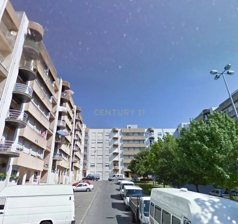 Apartamento T3 com elevador em Caldelas, Guimarães | ZTRE-05103 - Image 2