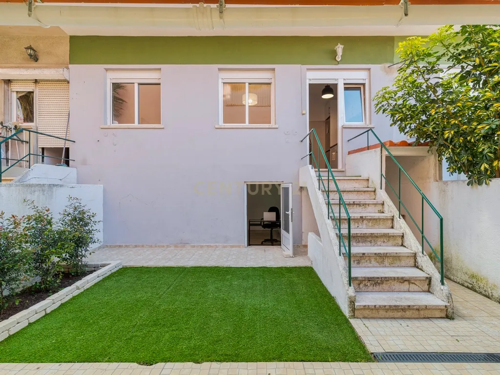 Apartamento T-0 convertido em T- 1 - Image 20