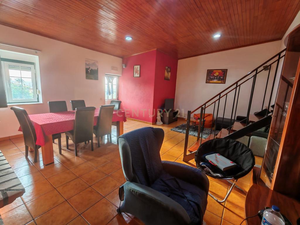 Fantástica Moradia T3 Salgueiro Campo, Castelo Branco - Image 25