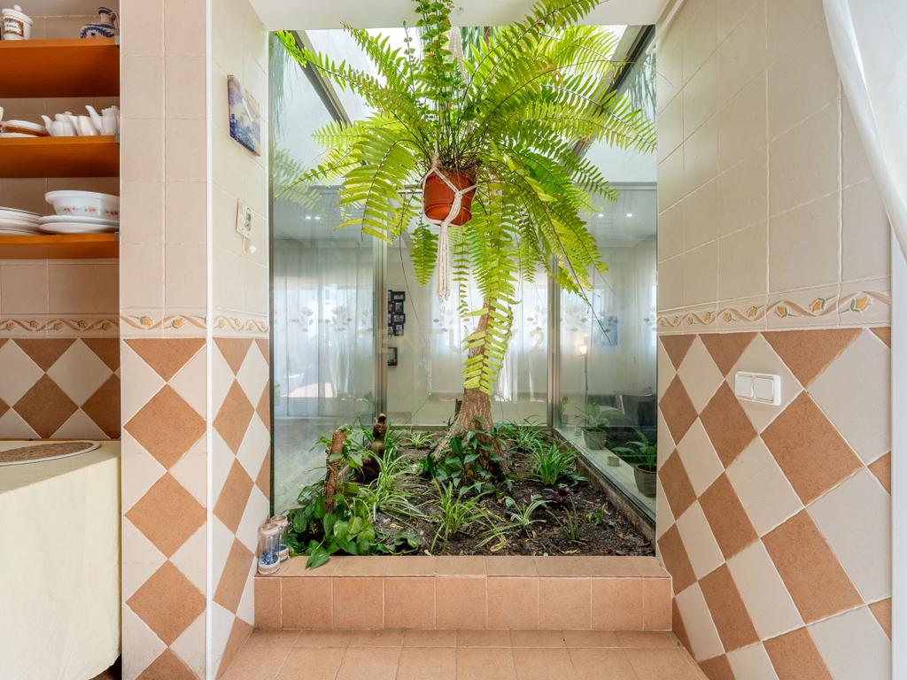 Moradia com apartamento anexo e piscina em “Els Pallaresos” - Image 17