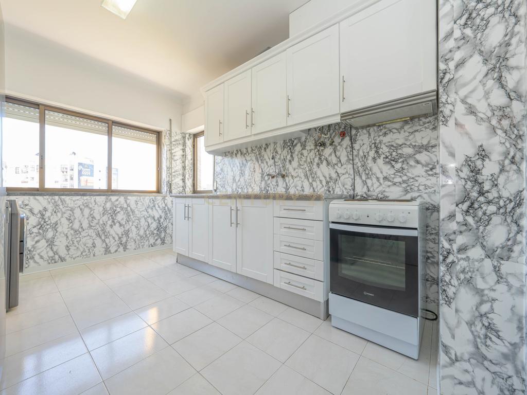 Apartamento T3 no Monte Belo Norte, em Setúbal - Image 8