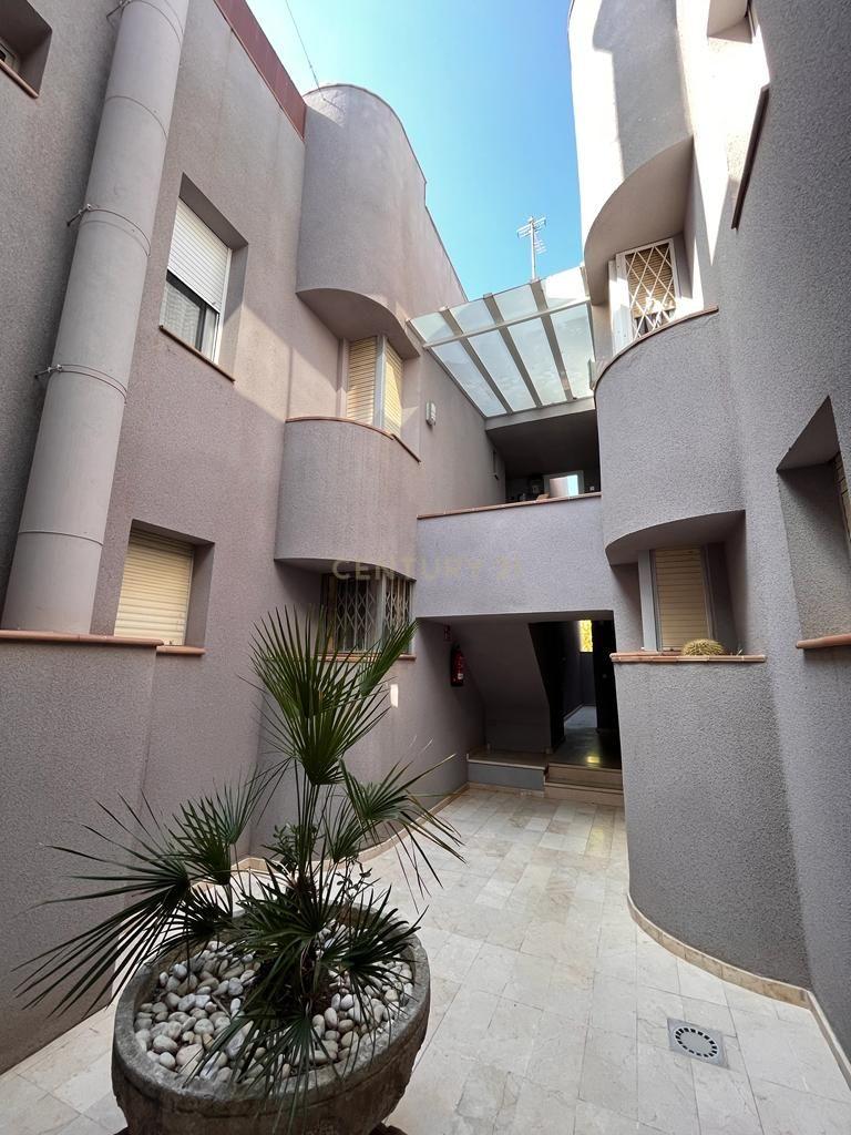 Apartamento - Image 1