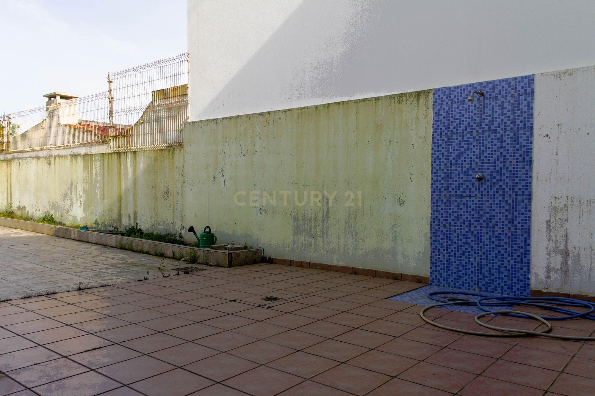 Moradia T3 para Venda na Praia da Areia Branca, Lourinhã - Image 26