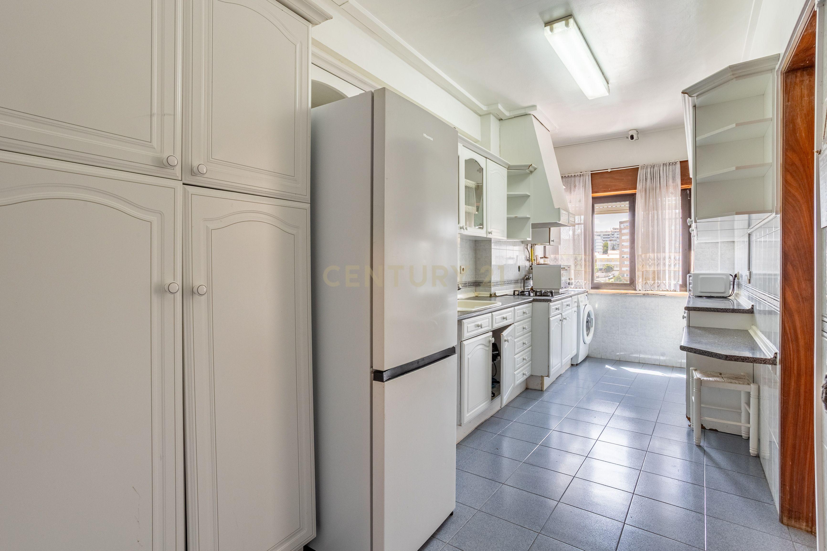 Fotografia 3 de Apartamento T4 em Queluz