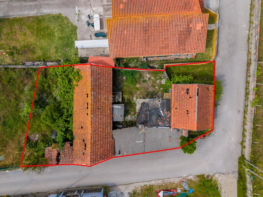 Moradia para Recuperação Total – Escoura (Marinha Grande) - Image 18