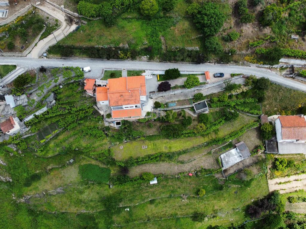 Moradia T3 em Baião - Image 4