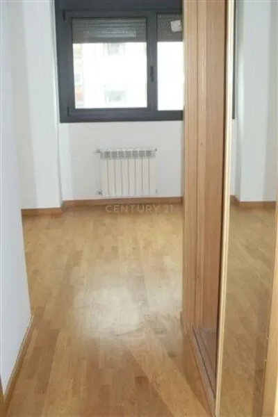 undefined - Image 13
