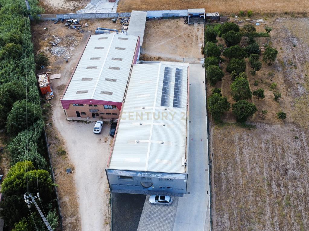 Armazém industrial em EN 118 Km 48,6 em Marecos , Salvaterra de Magos - Image 1