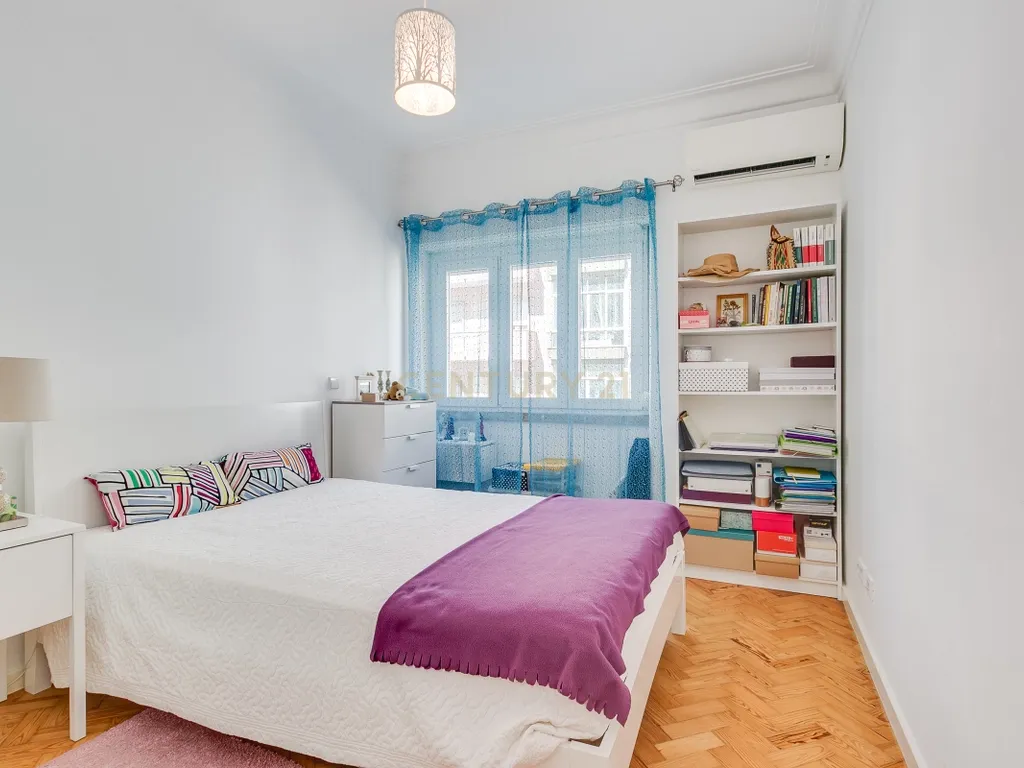 Apartamento T2 em Arroios - Image 10