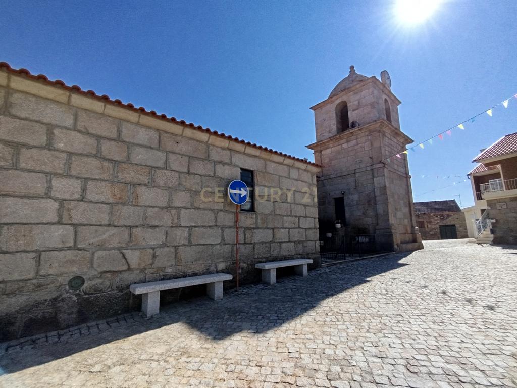 Moradia T5 em  Numão - Vila Nova de Foz Côa - Image 28