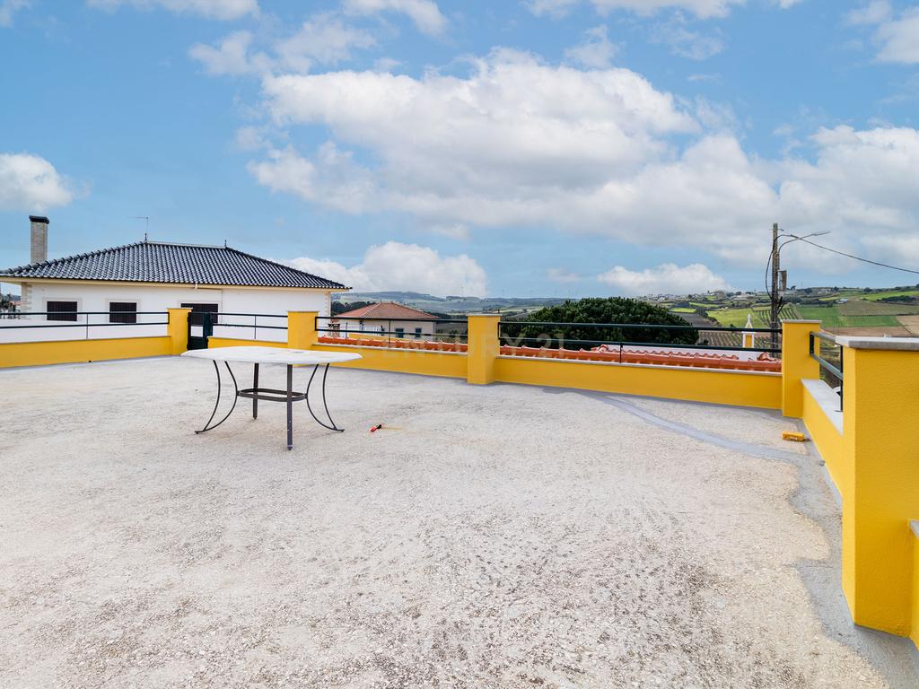 Propriedade Única na Azambujeira dos Carros - Roliça, Bombarral - Image 42